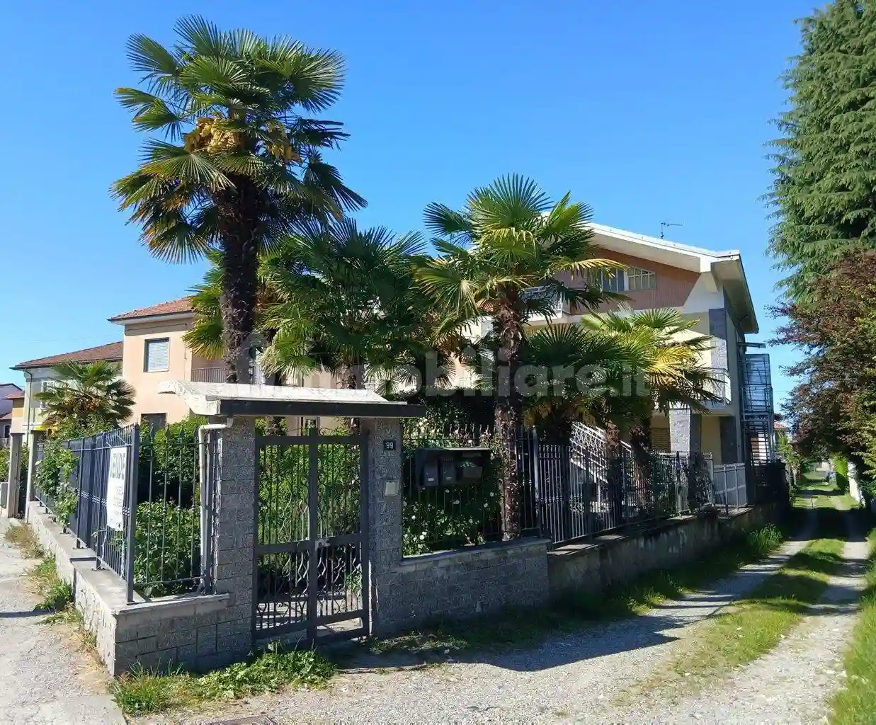 Villa - foto 2