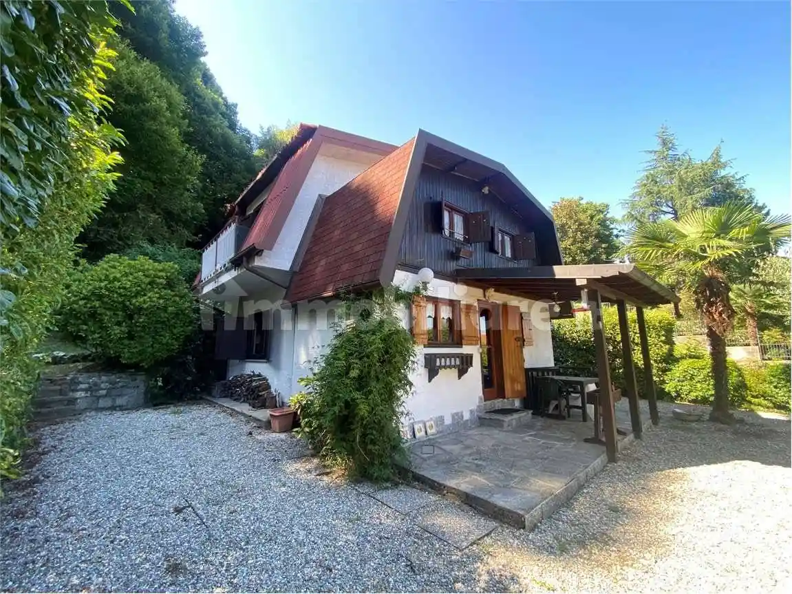 Casa indipendente in vendita a Pisano