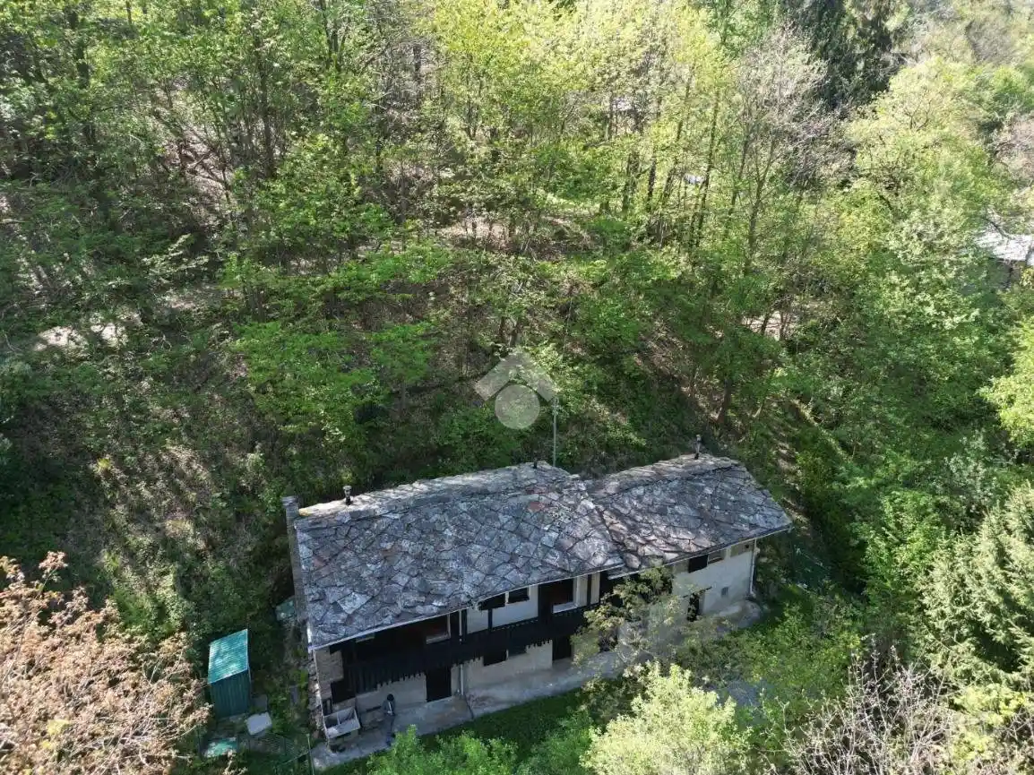 Casa indipendente in vendita a Gambasca
