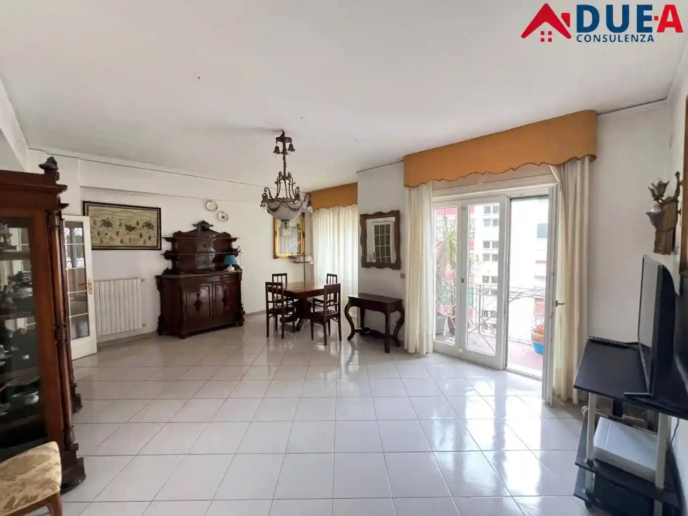 Appartamento in affitto a Napoli