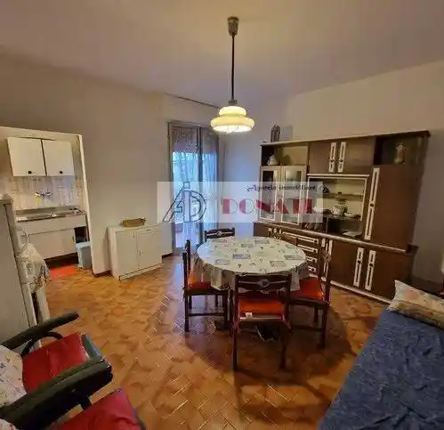 Appartamento in vendita a Montignoso