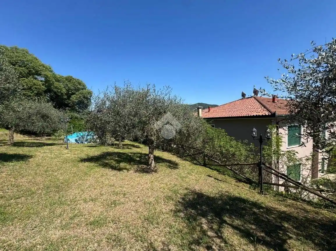 Villa in vendita a Arquà Petrarca