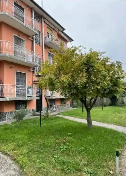 Appartamento in vendita a Pogliano Milanese