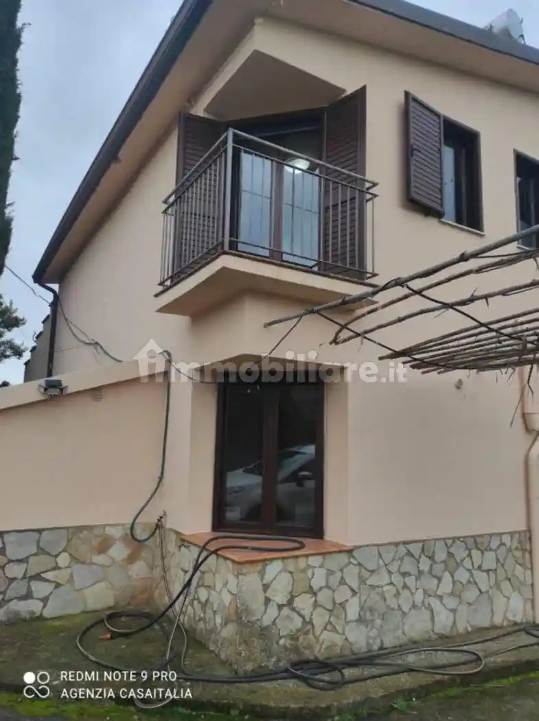 Villa in vendita a Delia