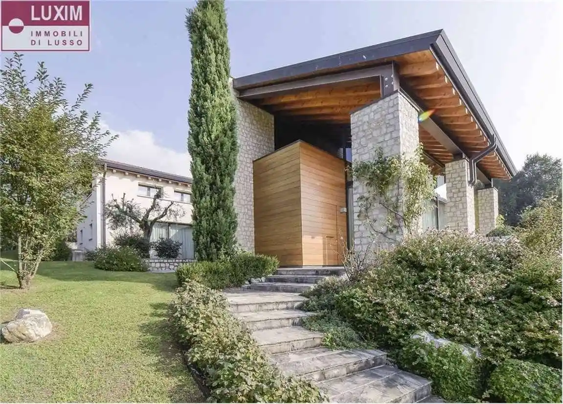 Villa in vendita a Borso del Grappa