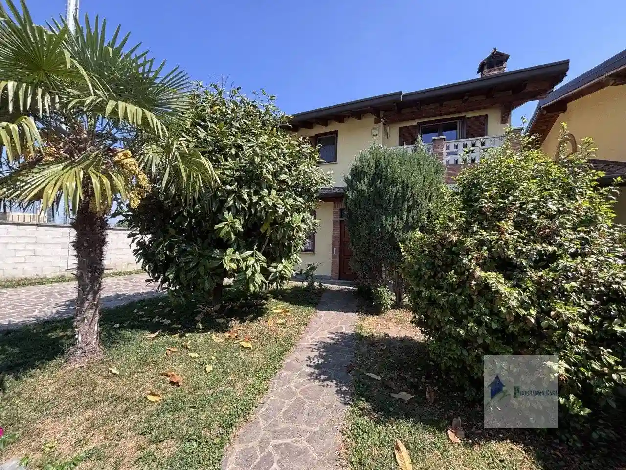 Villa - foto 2