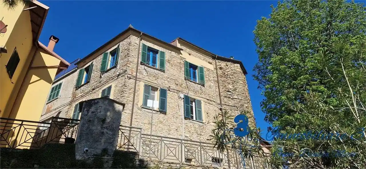 Appartamento in vendita a Ortovero