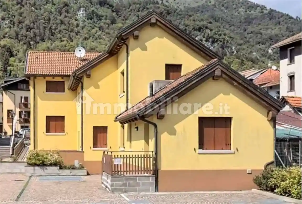 Appartamento in vendita a Barcis
