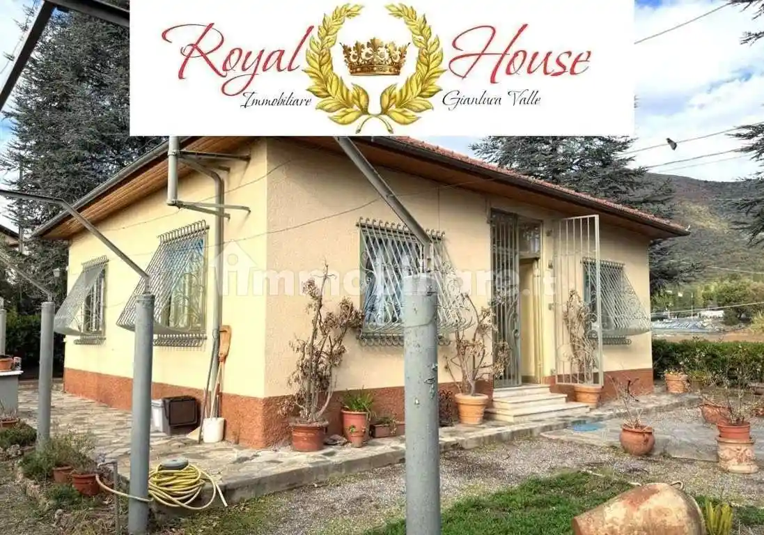 Villa in vendita a Albenga