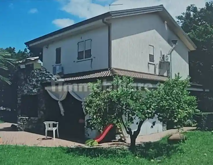 Villa in vendita a Montalto Uffugo