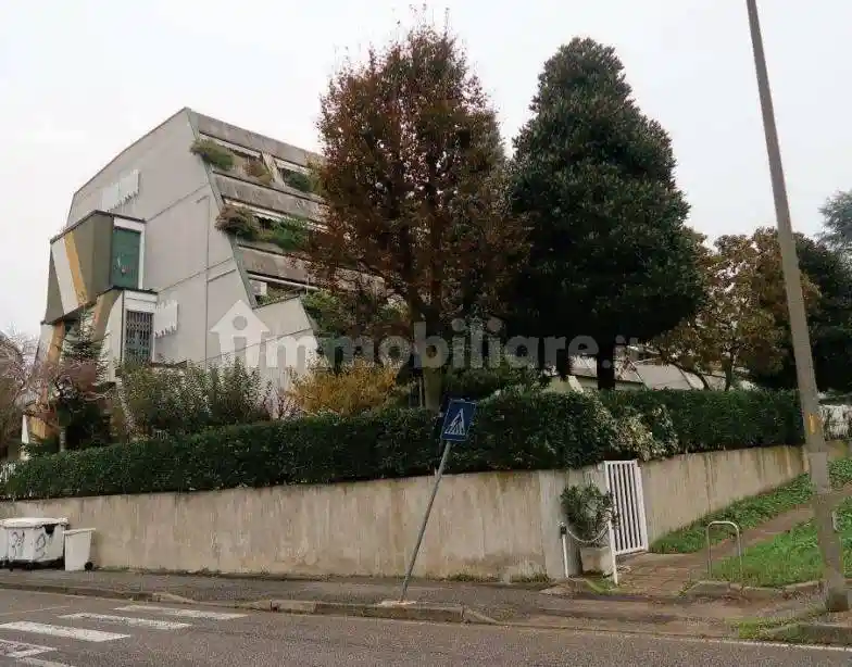 Appartamento in vendita a Rho