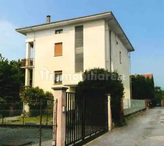 Casa indipendente