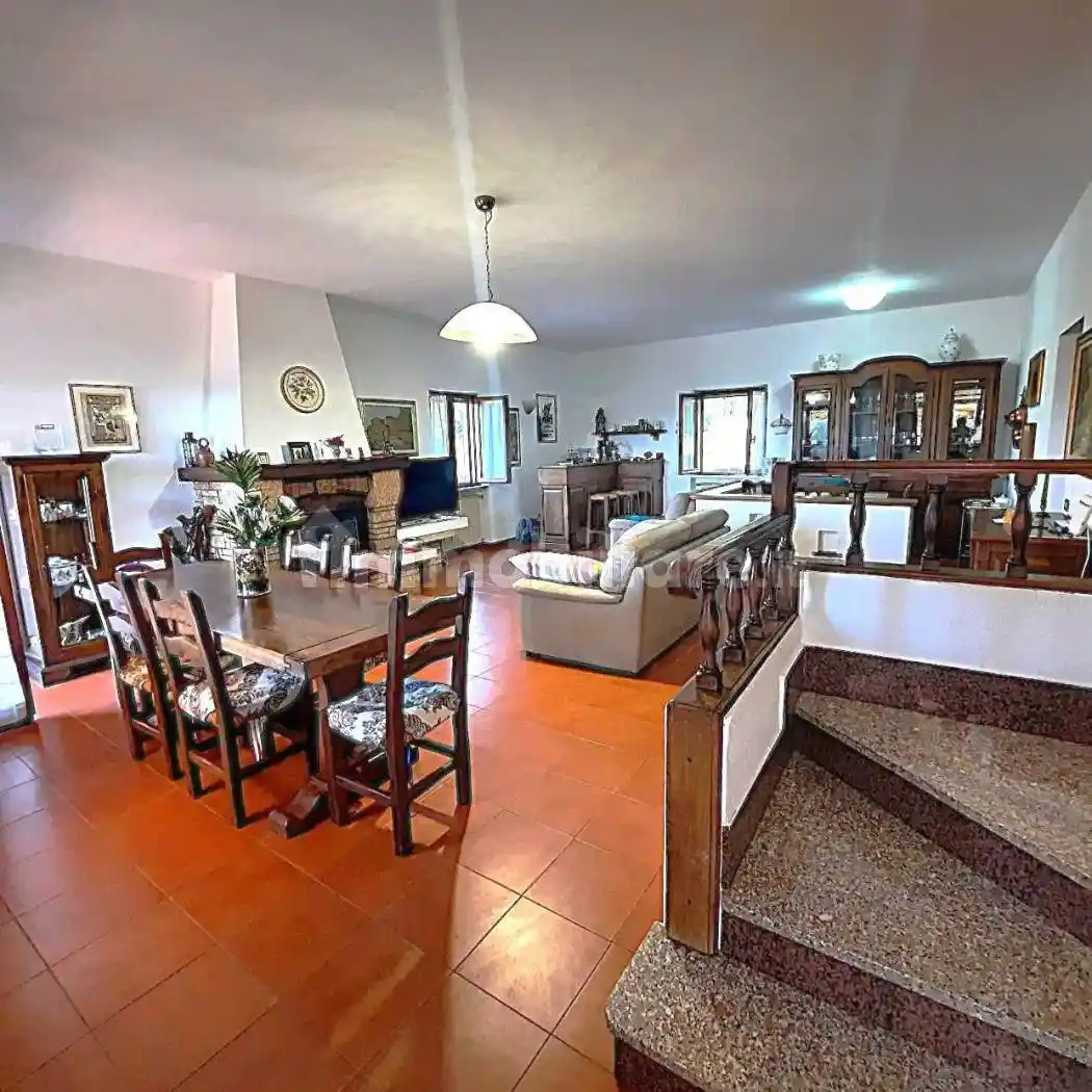 Villa in vendita a Santo Stefano di Magra