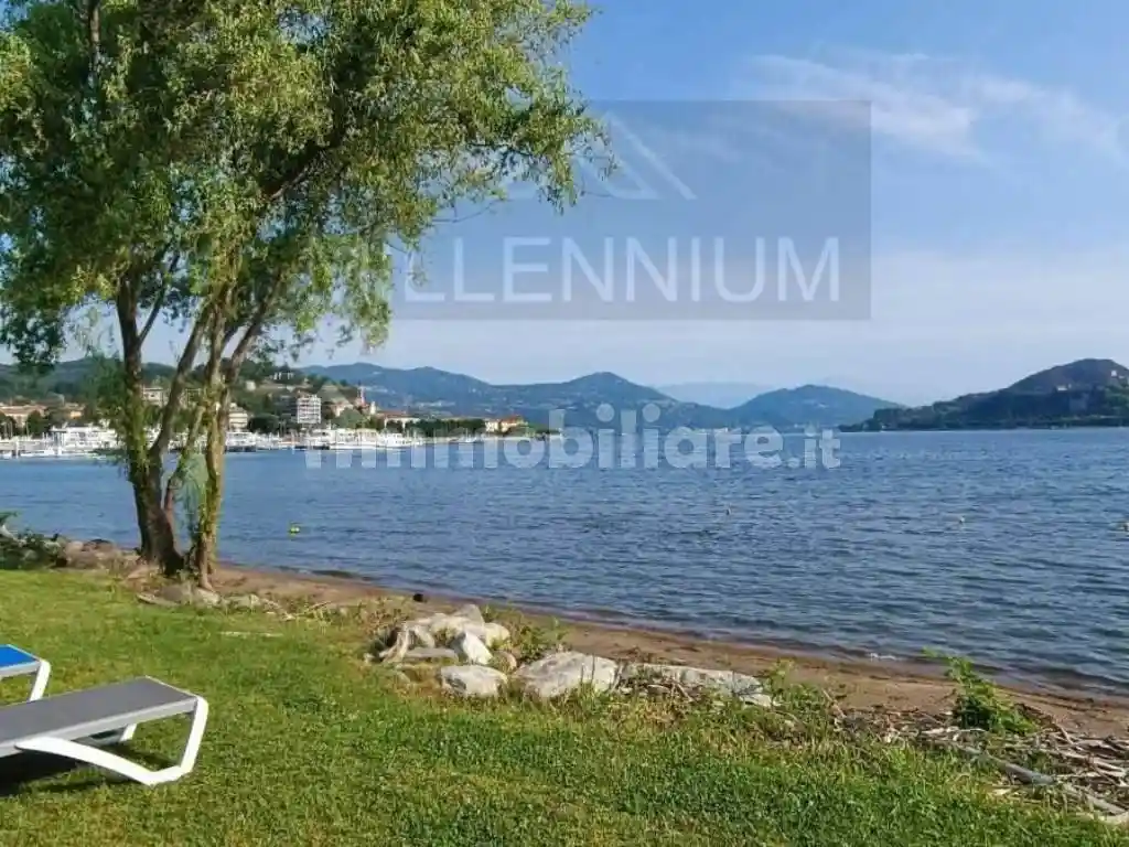 Appartamento in vendita a Arona