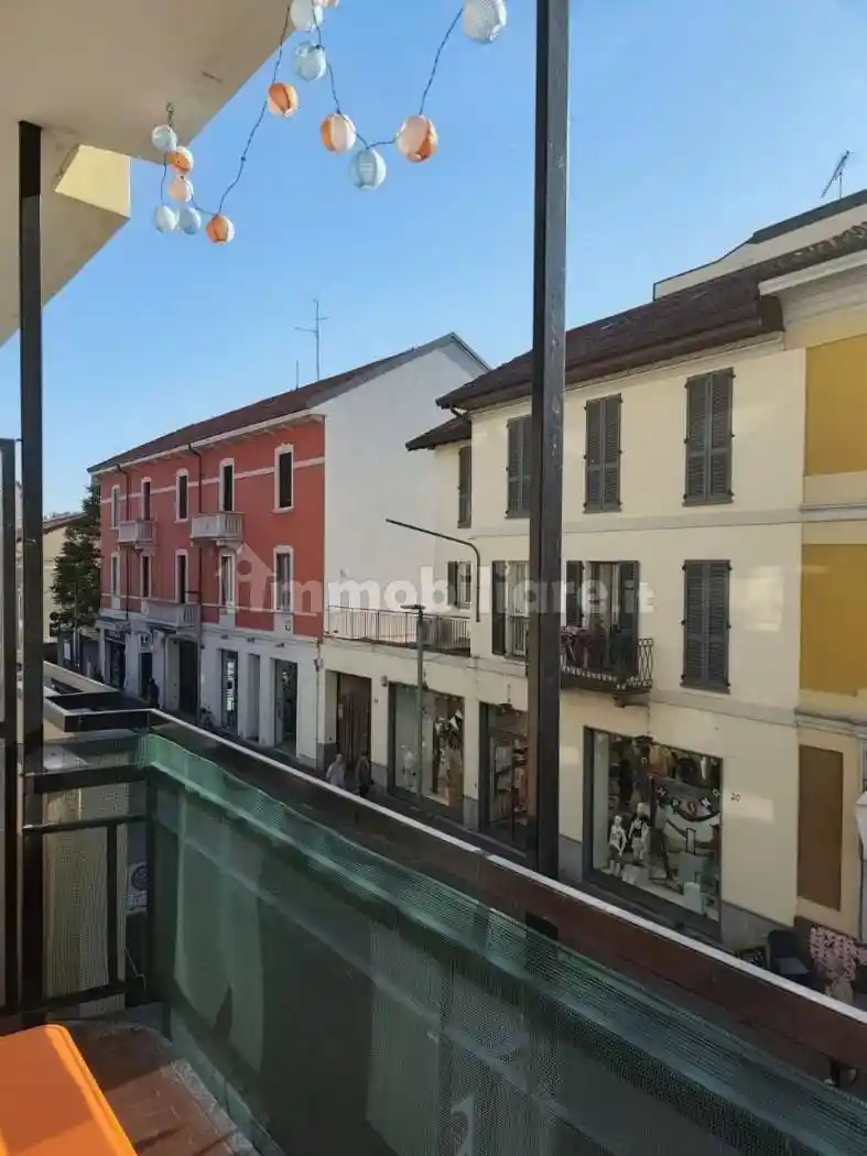 Appartamento in affitto a Rho