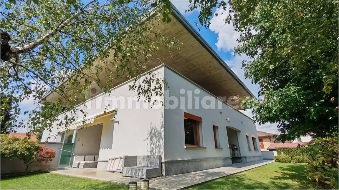 Villa in vendita a Cambiago