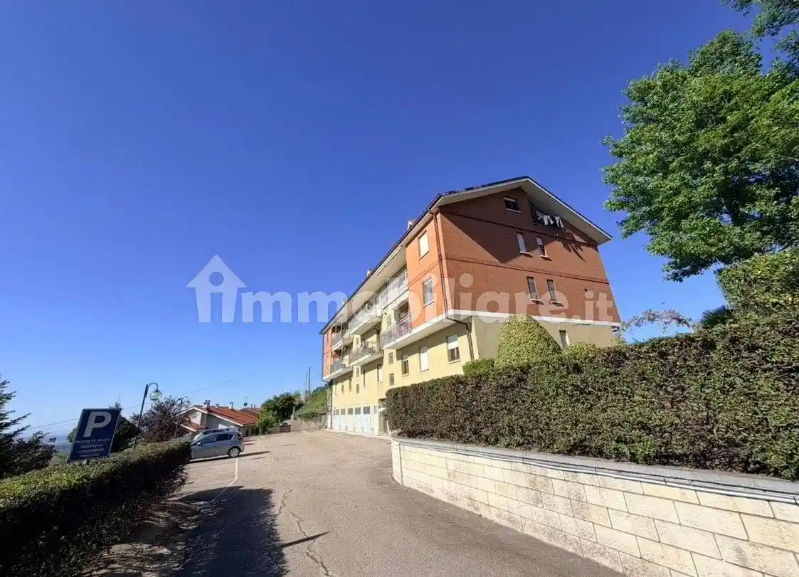 Appartamento in vendita a Rodello