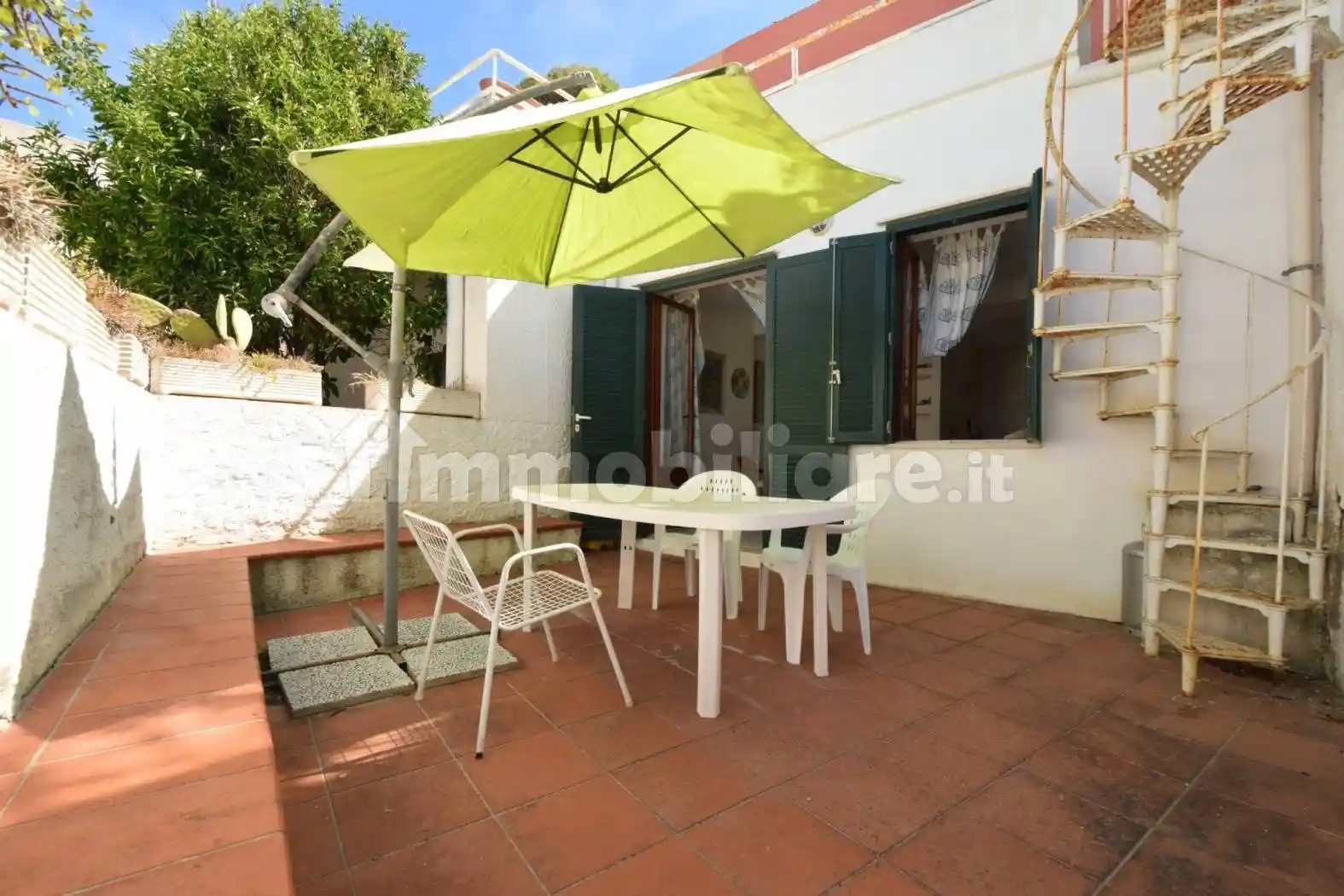 Appartamento in vendita a Ponza