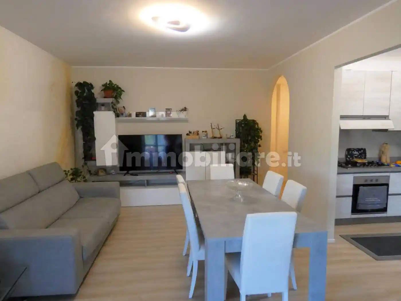 Appartamento in vendita a Luino