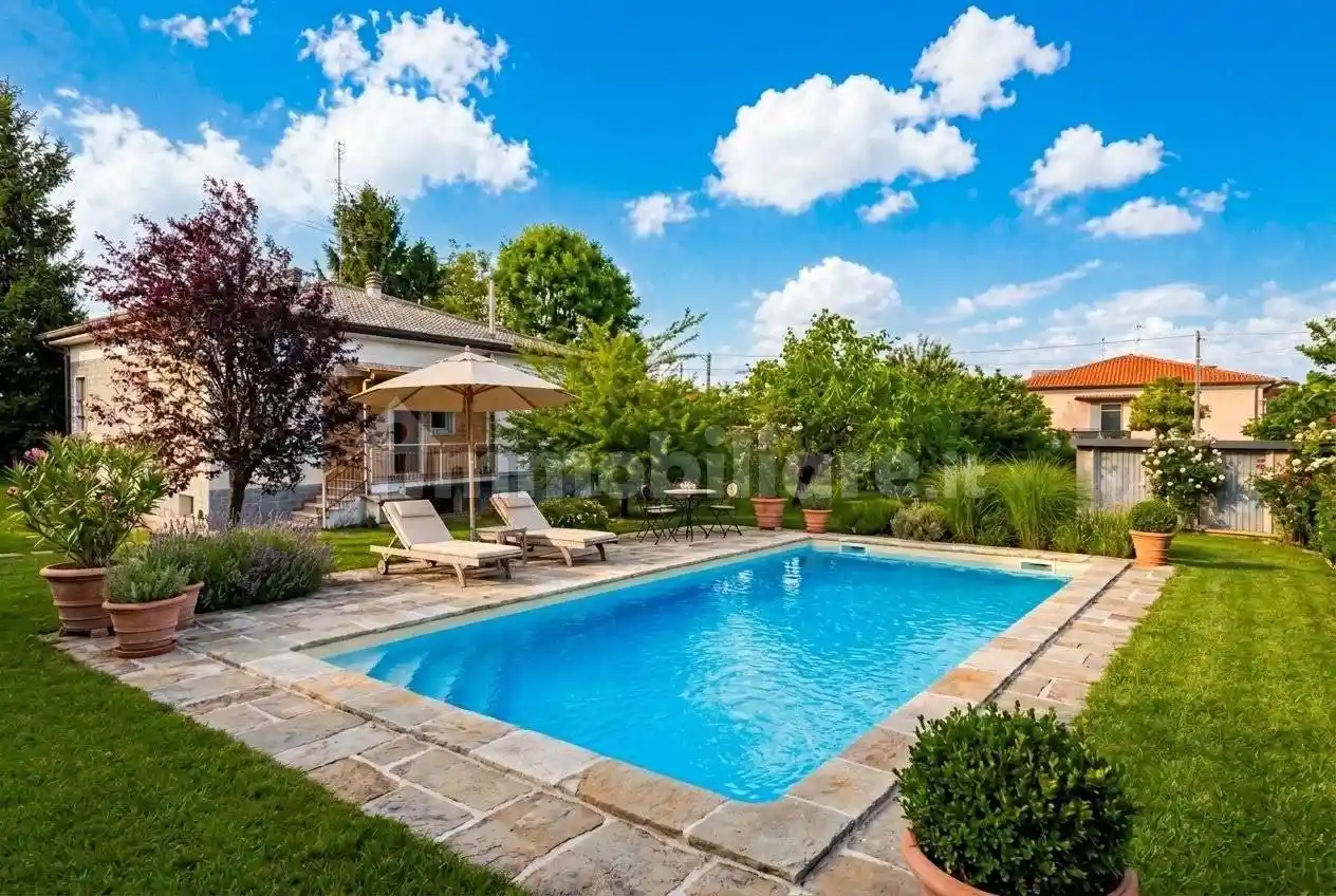 Villa in vendita a Busto Garolfo