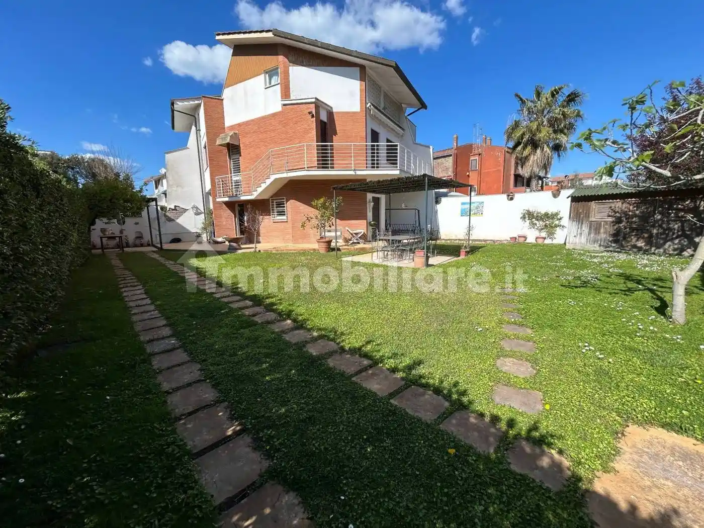 Villa in affitto a Fiumicino