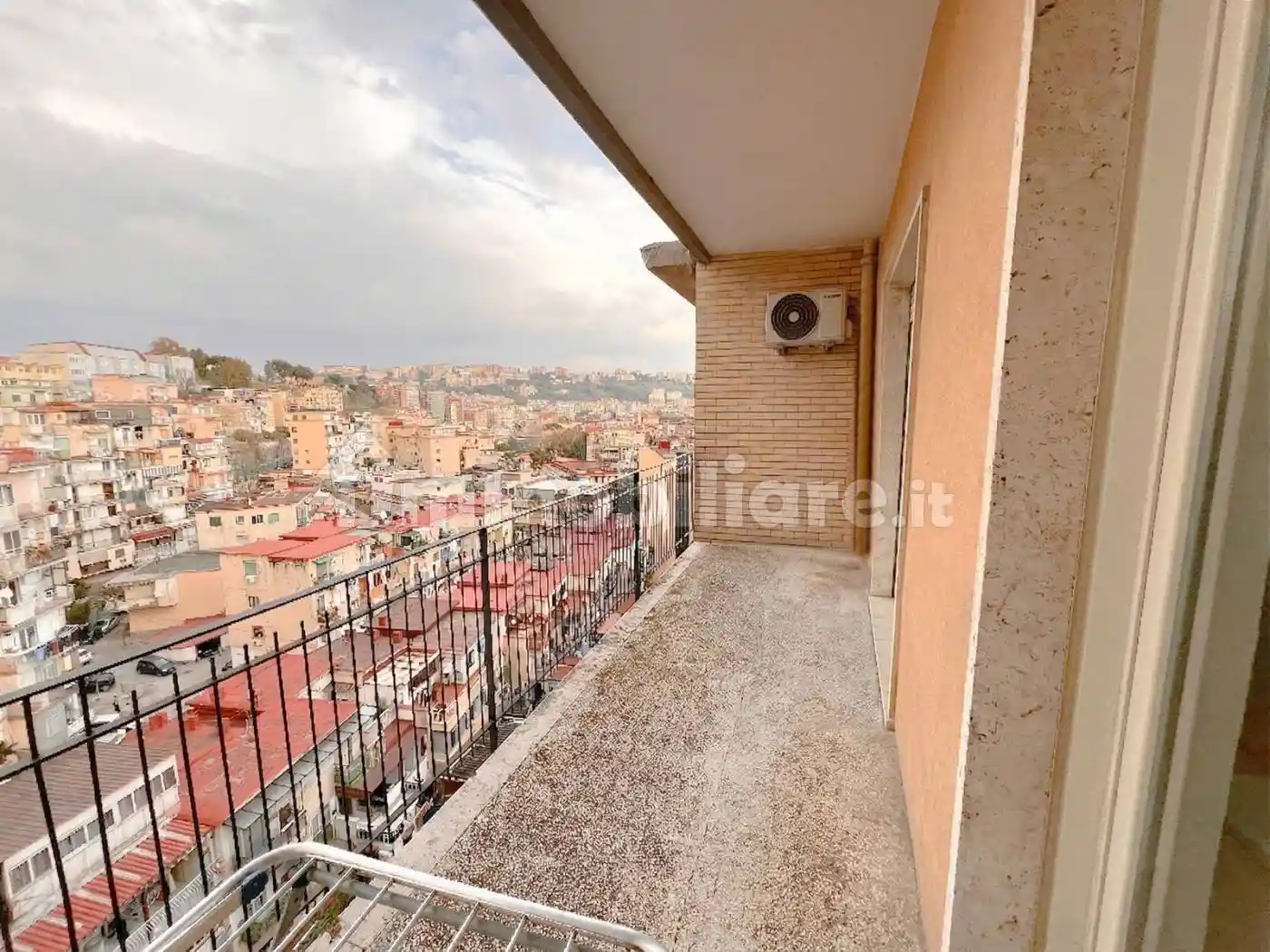 Appartamento in vendita a Napoli