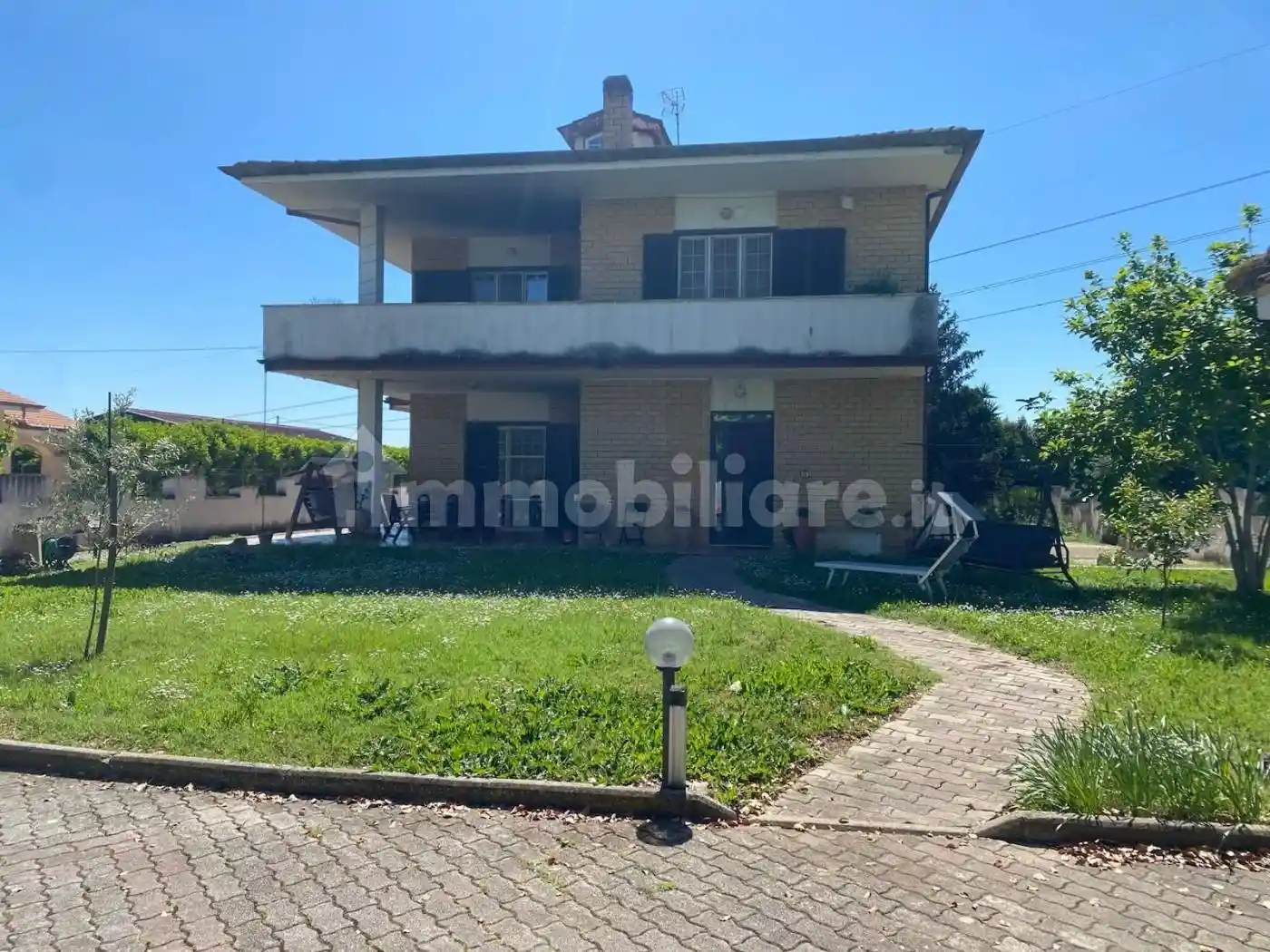 Villa in vendita a Latina