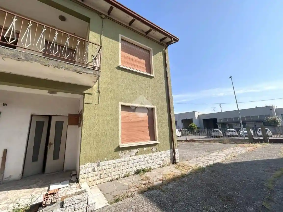 Villa in vendita a Carpenedolo