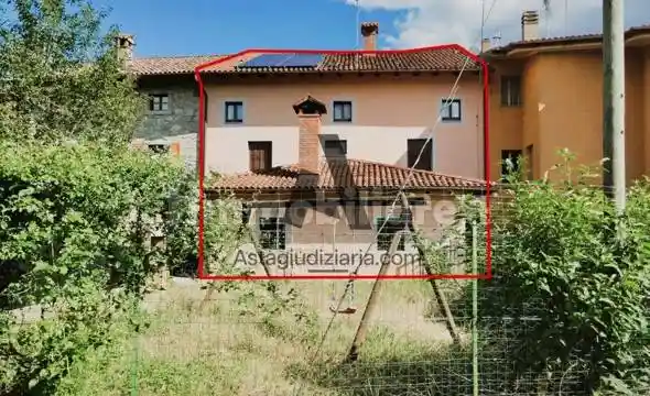 Appartamento in vendita a Faedis