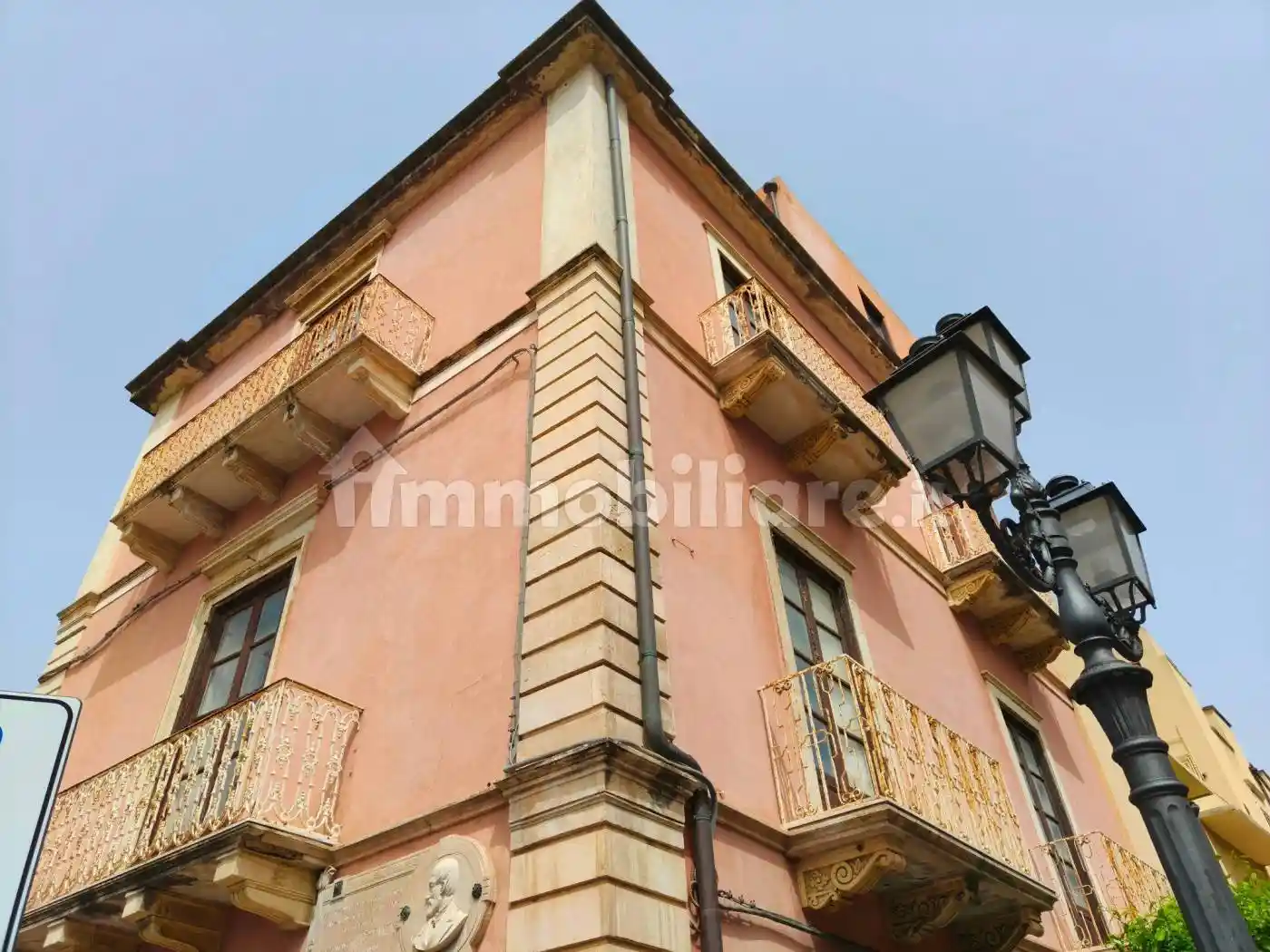 Palazzo - Edificio in vendita a Milazzo