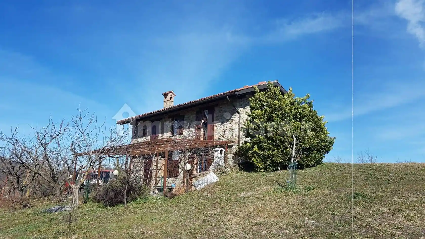 Casa indipendente in vendita a Pareto