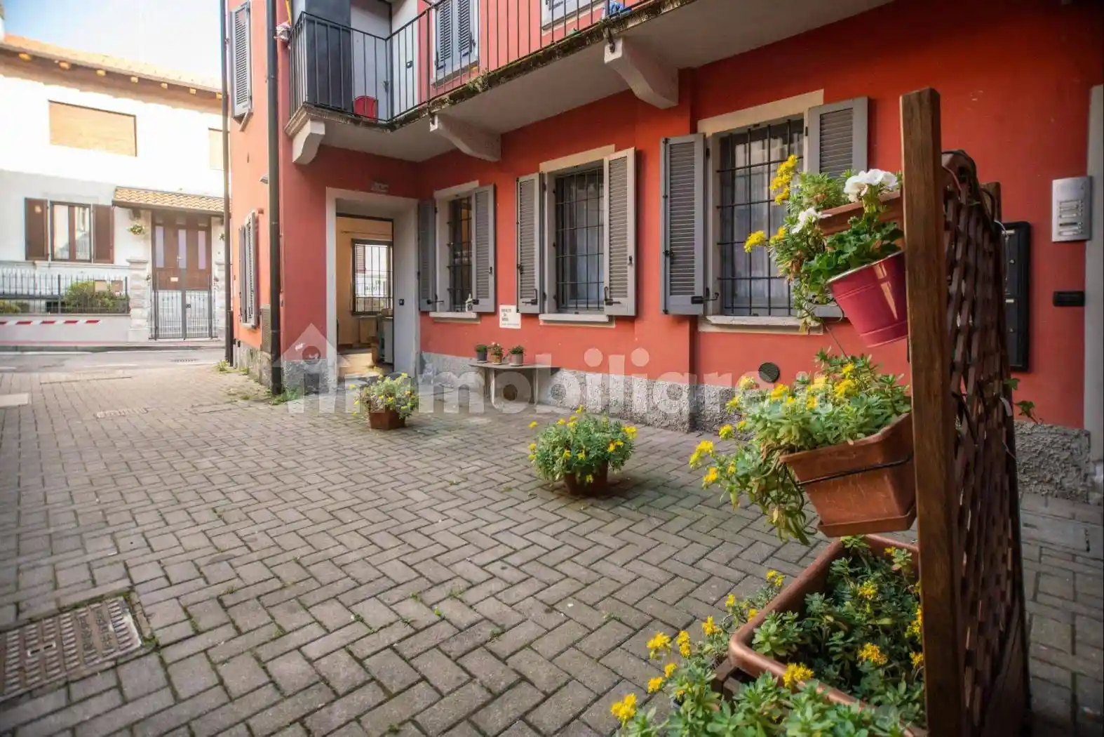 Appartamento in affitto a Sesto Calende