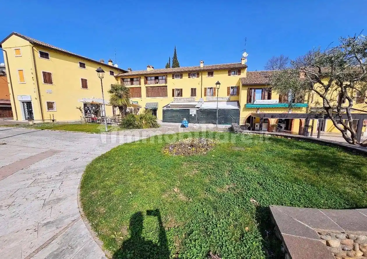 Appartamento in vendita a Lazise