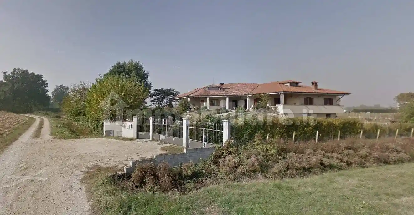 Villa in vendita a Poirino