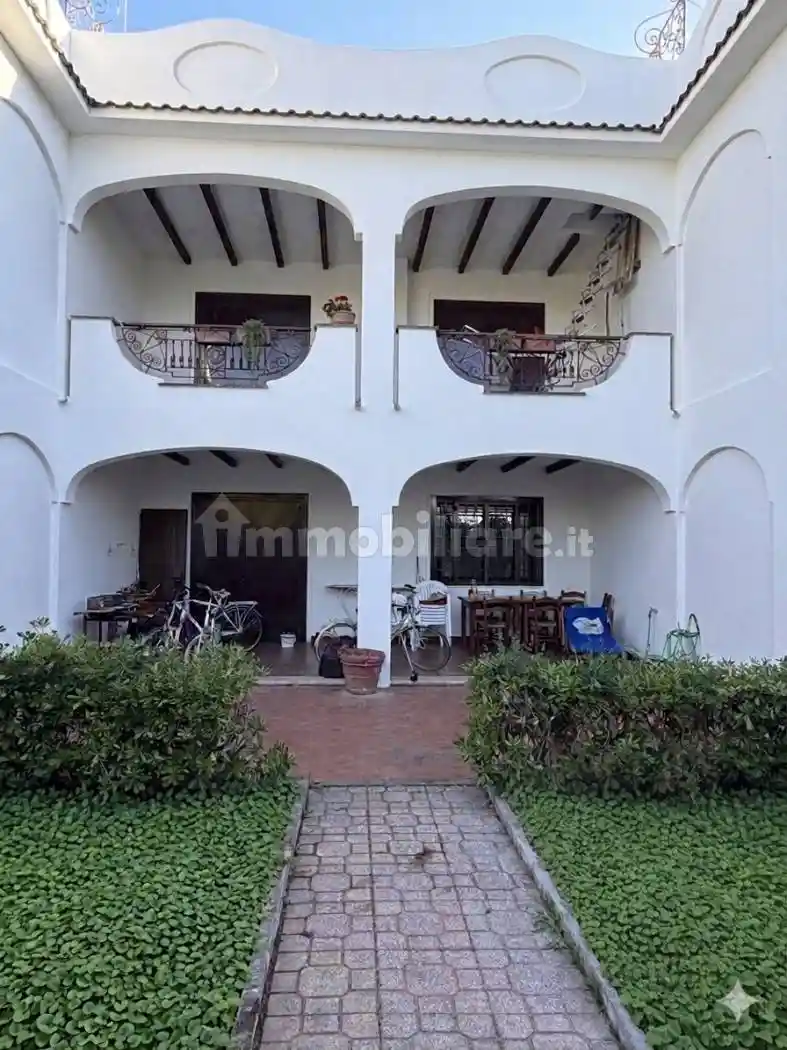 Villa in affitto a Ardea