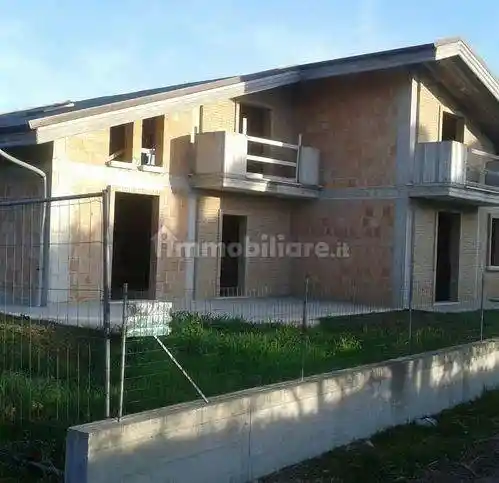 Palazzo - Edificio in vendita a Colonnella