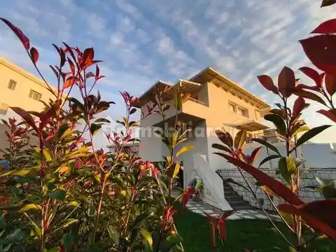 Villa in vendita a Prata di Pordenone