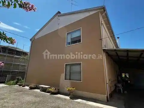 Villa in vendita a Alfonsine