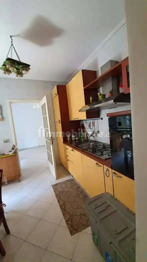 Appartamento in affitto a Napoli