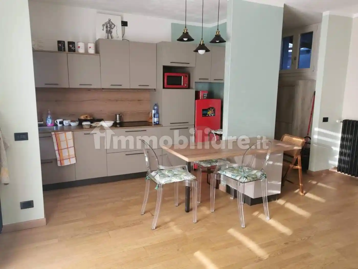 Appartamento in affitto a Sesto Calende