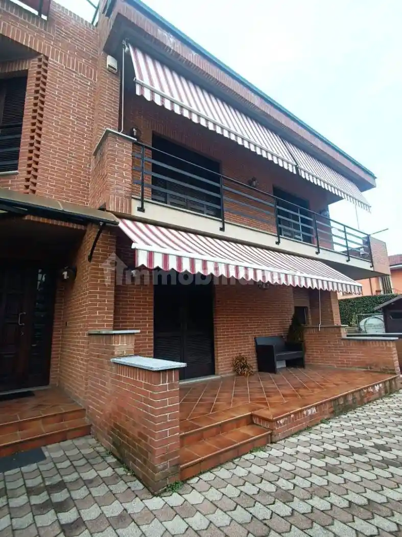 Villa in vendita a Saluzzo