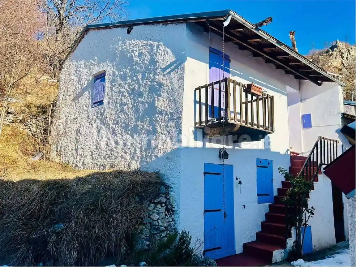 Casa indipendente in vendita a Ormea
