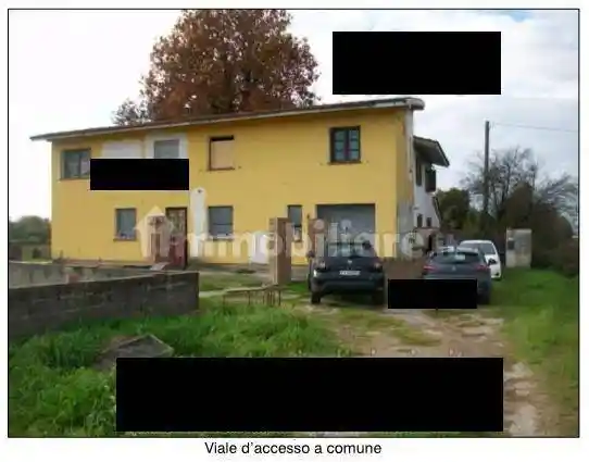 Casa indipendente in vendita a Ponte Buggianese