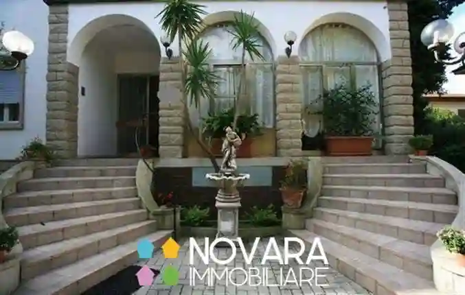 Palazzo - Edificio - foto 2