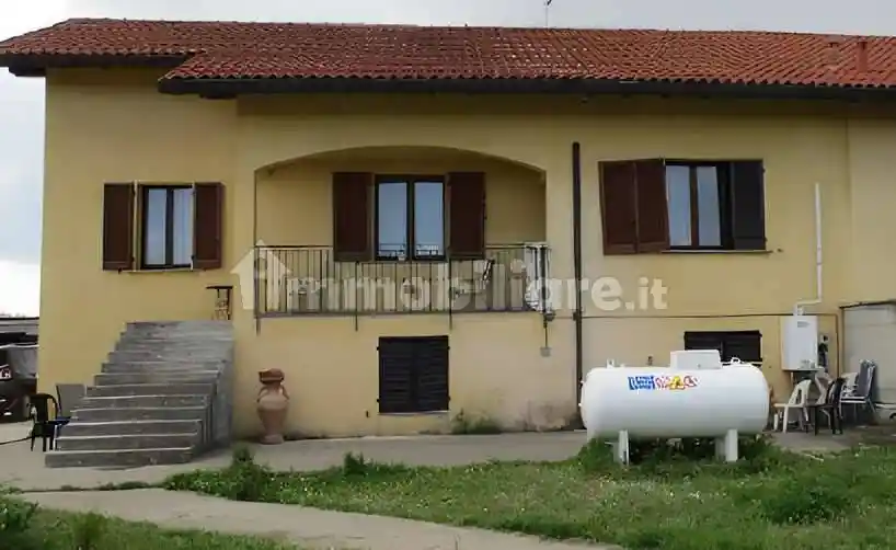 Appartamento in vendita a Ossona