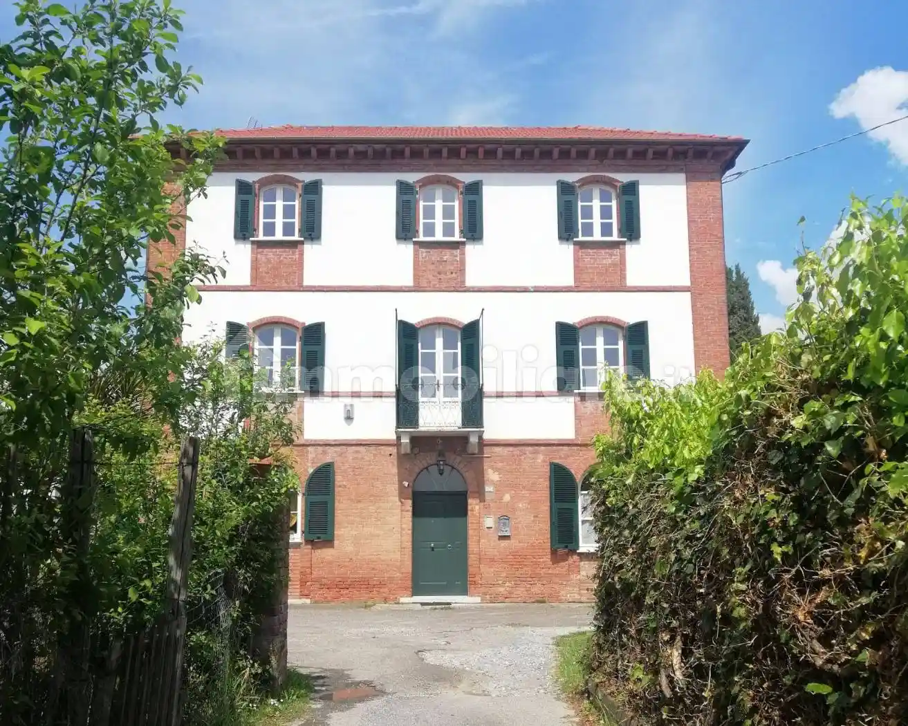 Villa in vendita a Castelnuovo Magra