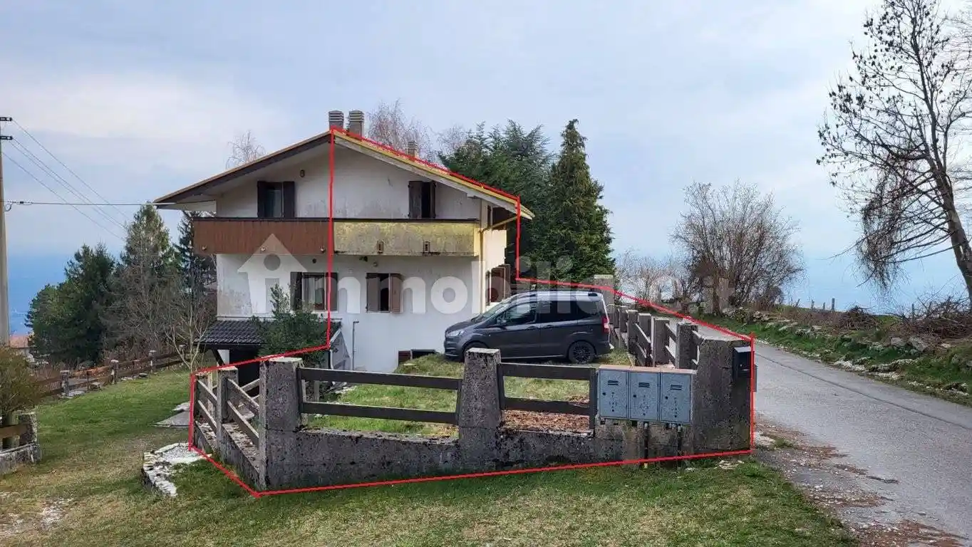 Villa in vendita a Lusiana Conco