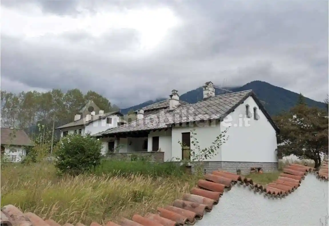 Villa in vendita a Santa Maria Maggiore
