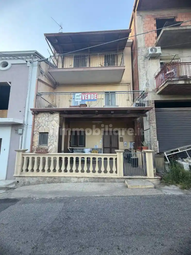 Palazzo - Edificio in vendita a Casali del Manco