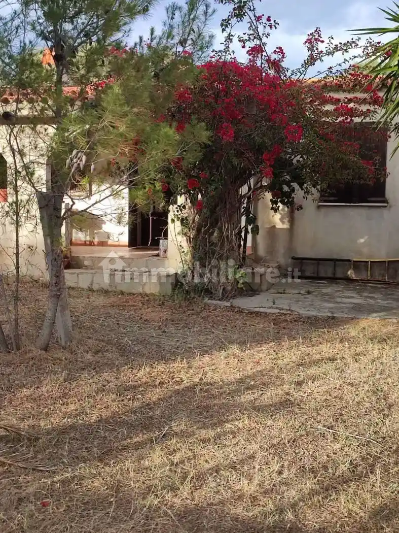 Rustico - Casale in vendita a Sarroch